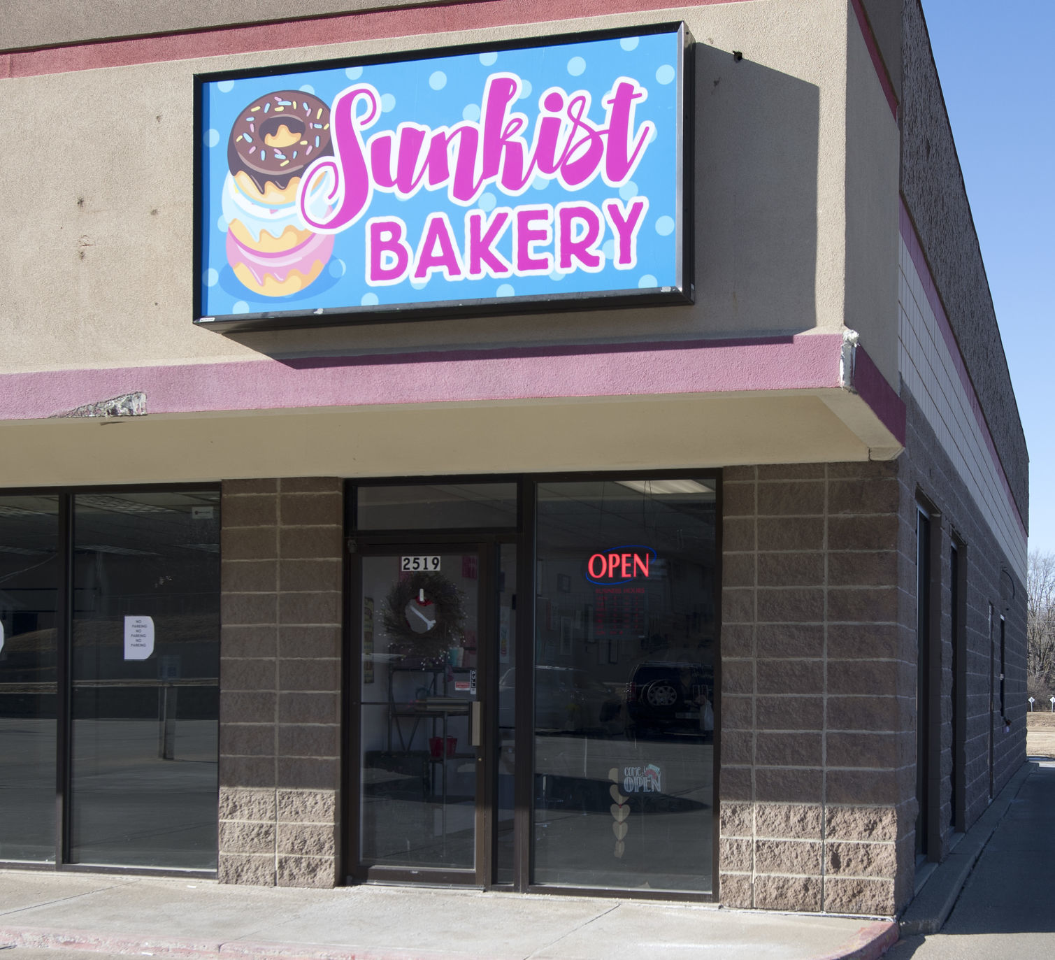 Sunkist Bakery Hamilton Boulevard